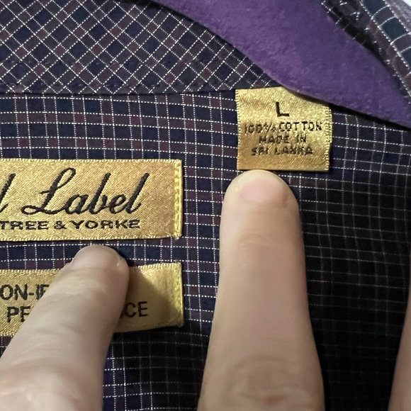 Like New Gold Label Roundtree & York Non Iron Men’s ButtonDown Plaid Dress Shirt - Picture 4 of 6
